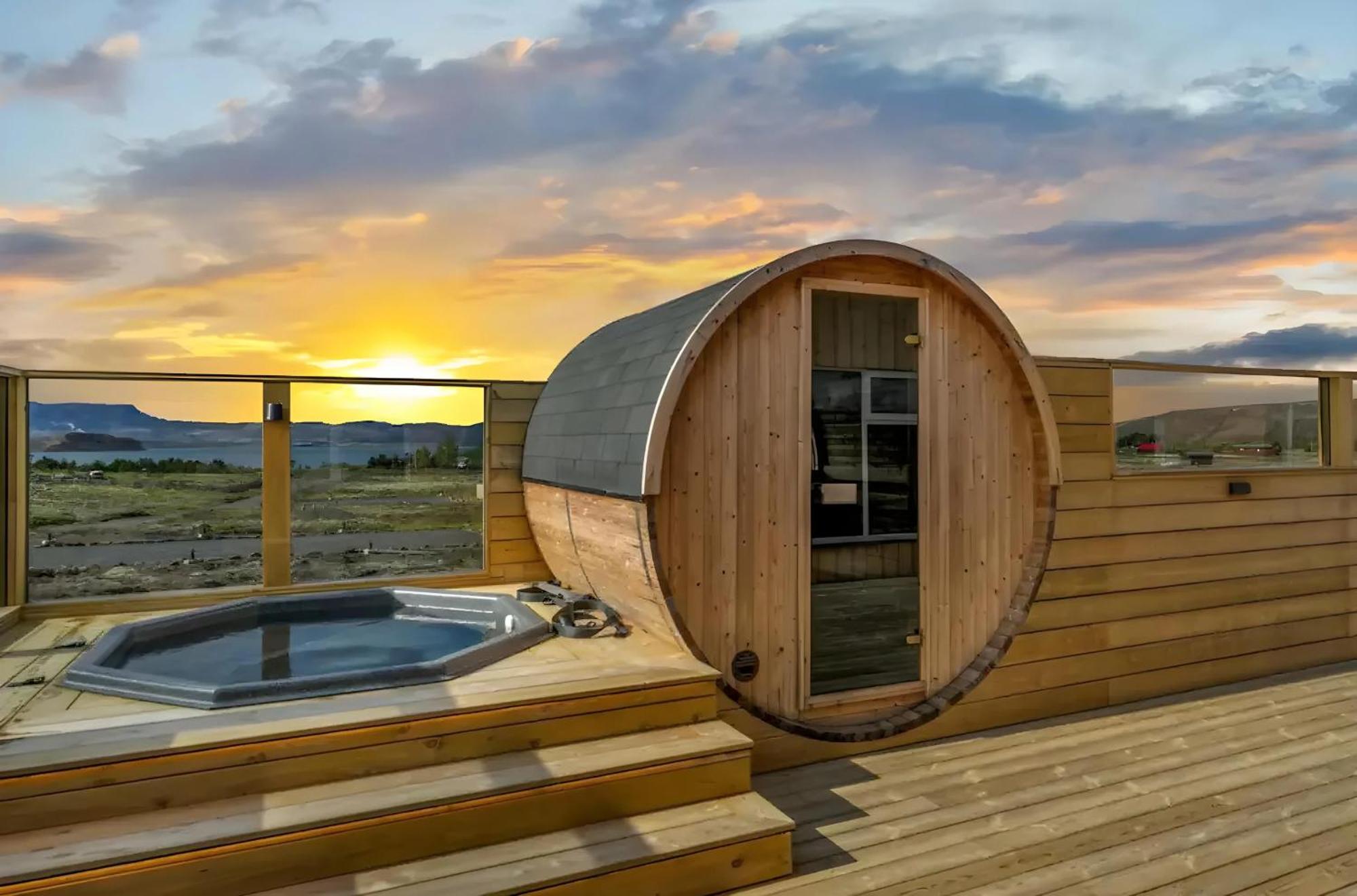 Cozy Cabin With Hot Tub & Sauna - Ultimate Retreat Veithilundur Экстерьер фото