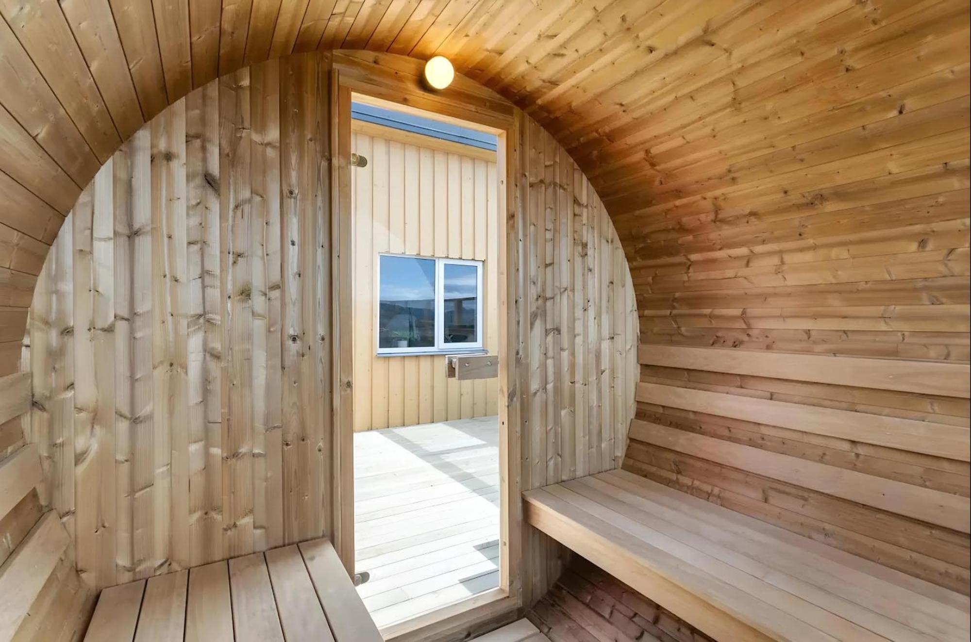 Cozy Cabin With Hot Tub & Sauna - Ultimate Retreat Veithilundur Экстерьер фото